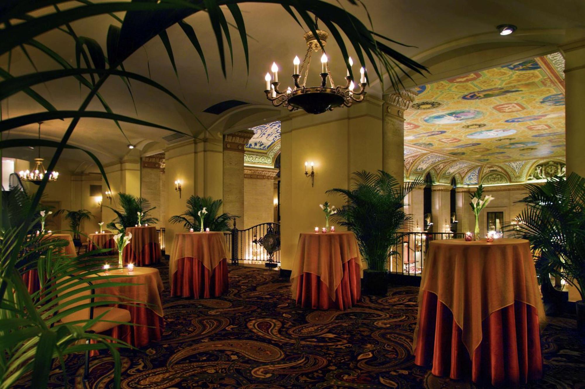The Palmer House Hilton Чикаго Екстер'єр фото